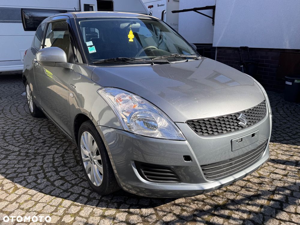 Suzuki Swift - 2