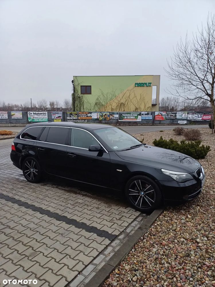 BMW Seria 5 530d xDrive - 12