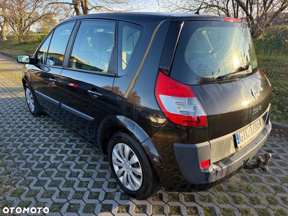 Renault Scenic 1.6 16V Confort Expression - 2