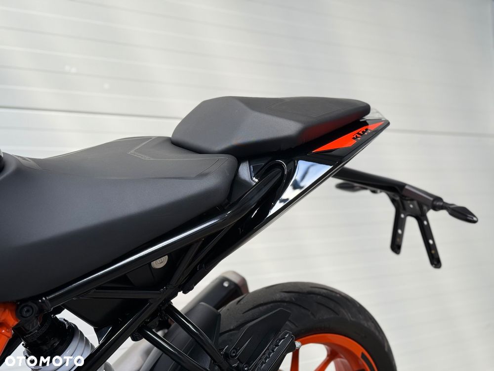 KTM Duke - 37
