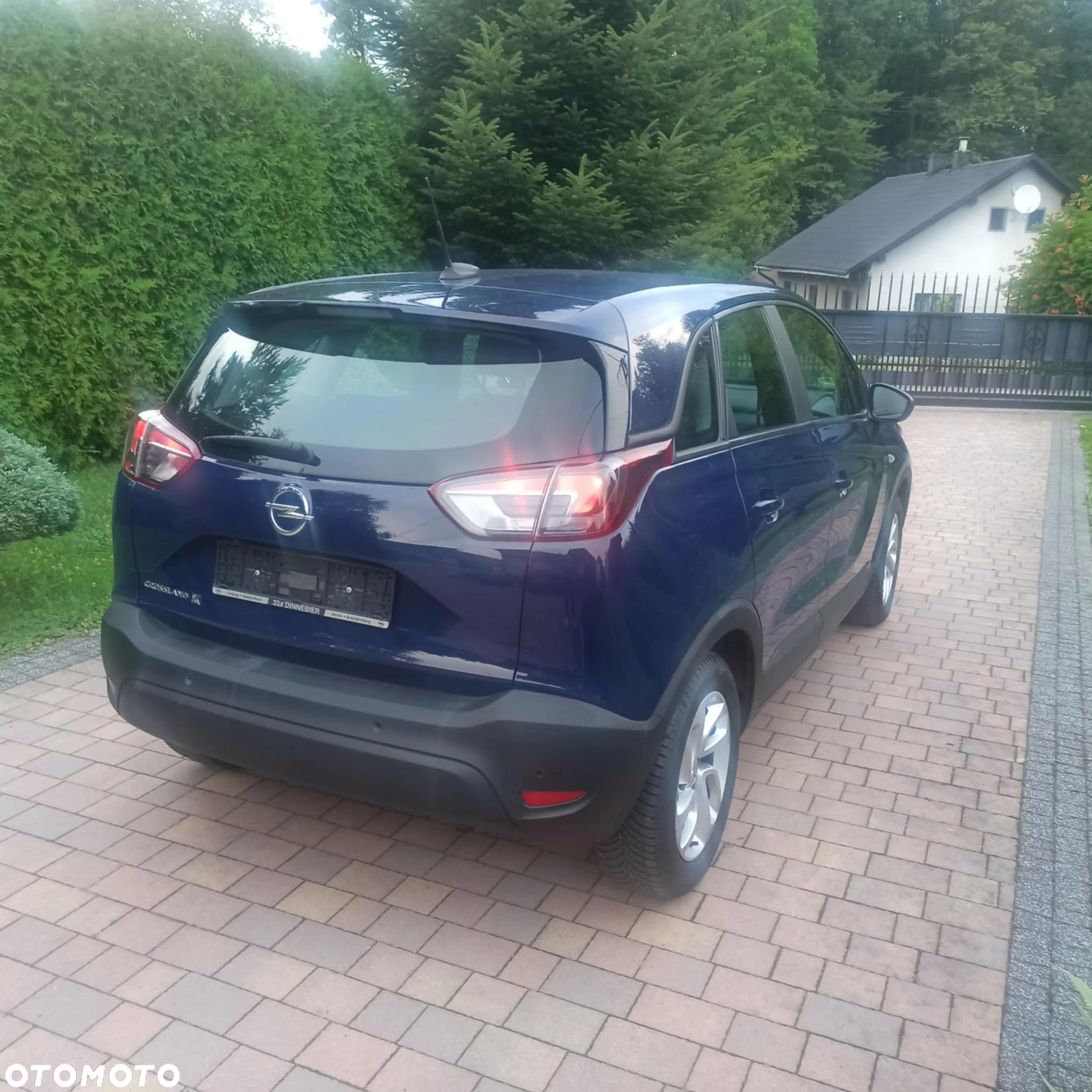 Opel Crossland X 1.2 Enjoy - 2