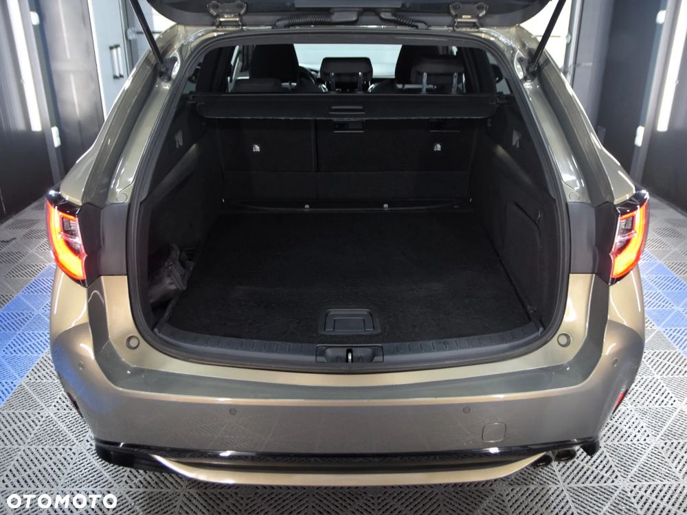 Toyota Corolla 2.0 Comfort - 9