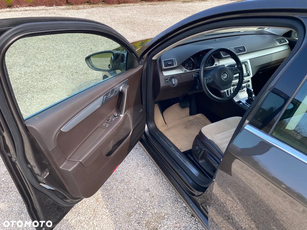 Volkswagen Passat 1.8 TSI Highline DSG - 15