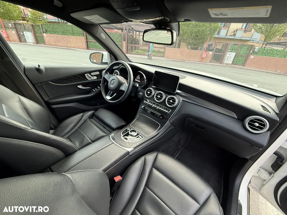 Mercedes-Benz GLC - 25