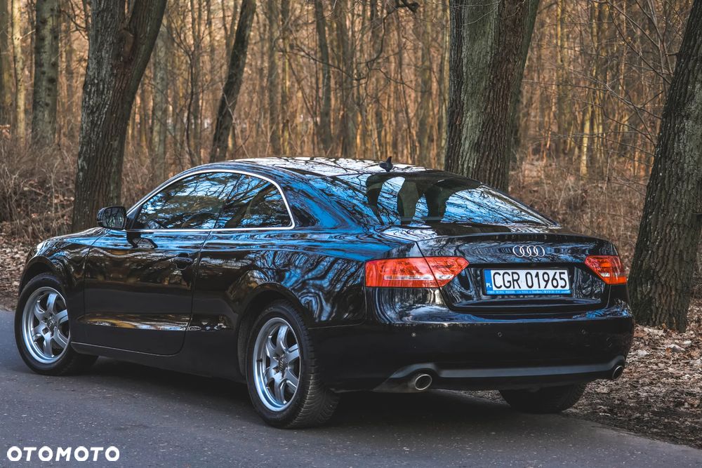 Audi A5 Coupé 2.7 TDI Multitronic - 5