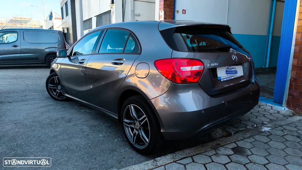 Mercedes-Benz A 180 CDI BlueEFFICIENCY - 3