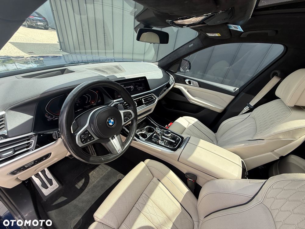 BMW X7 M50d sport - 18