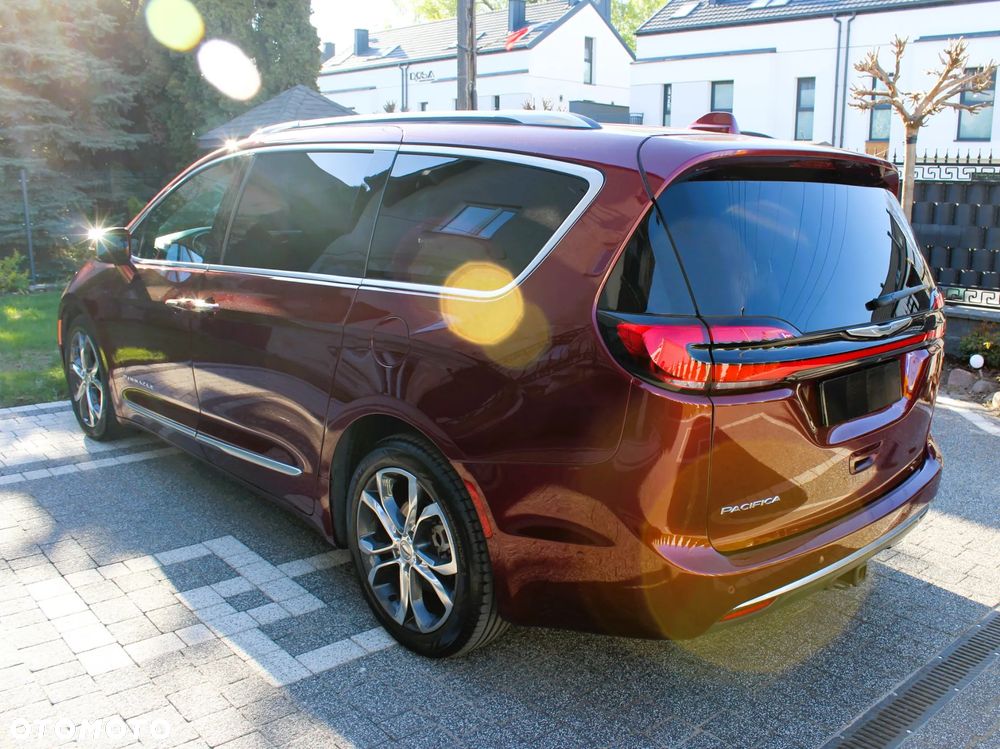 Chrysler Pacifica - 7