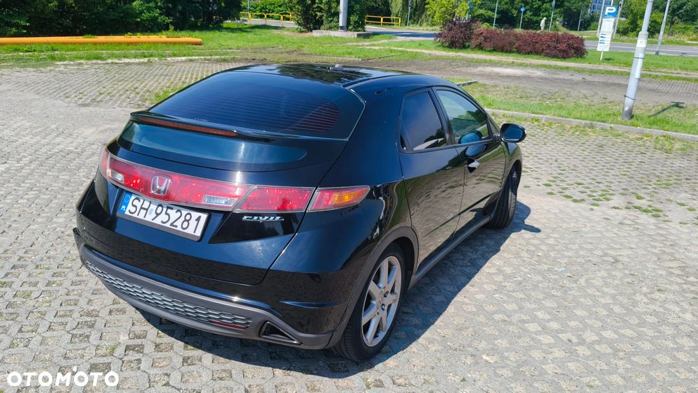 Honda Civic 1.8 Executive - 5