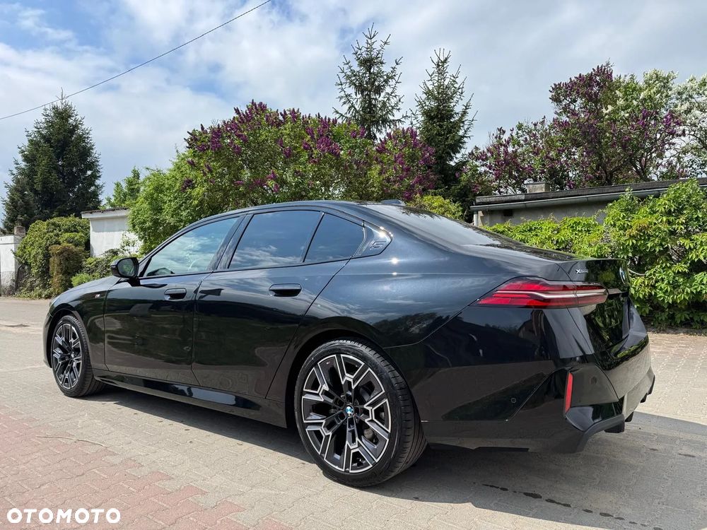 BMW Seria 5 520d xDrive - 7