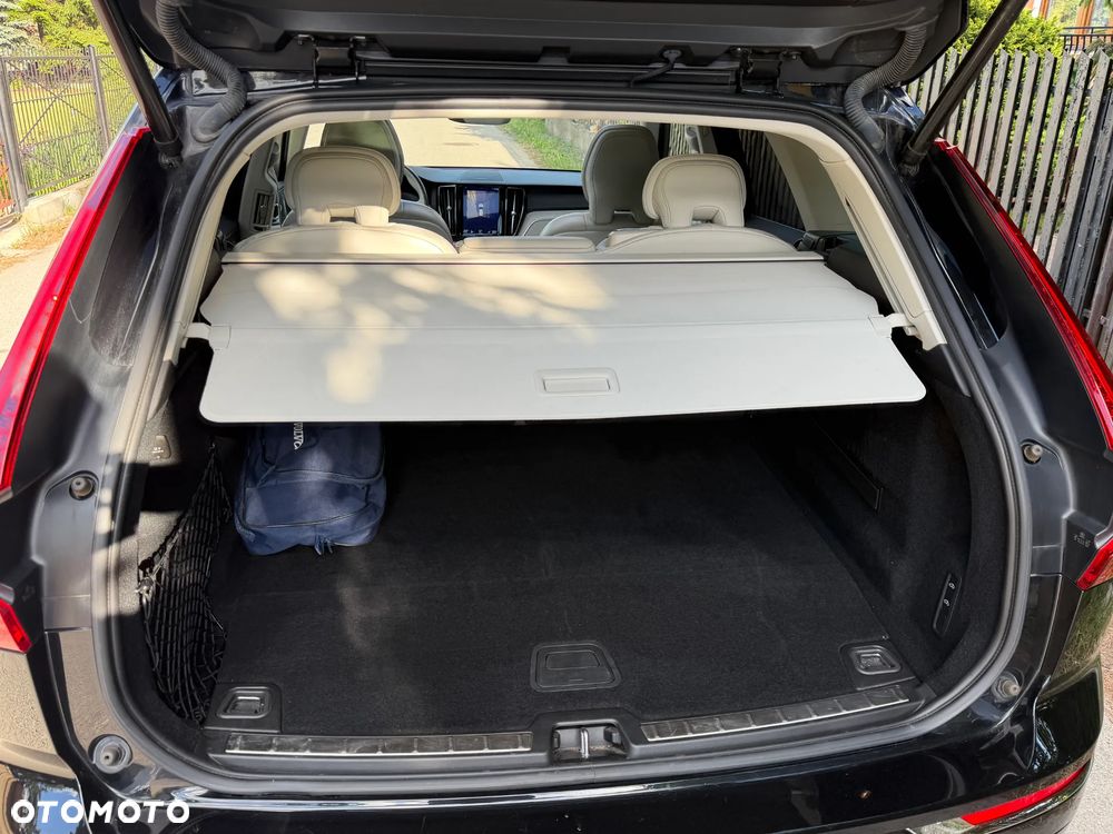 Volvo XC 60 T8 Plug-In Hybrid AWD Inscription - 34