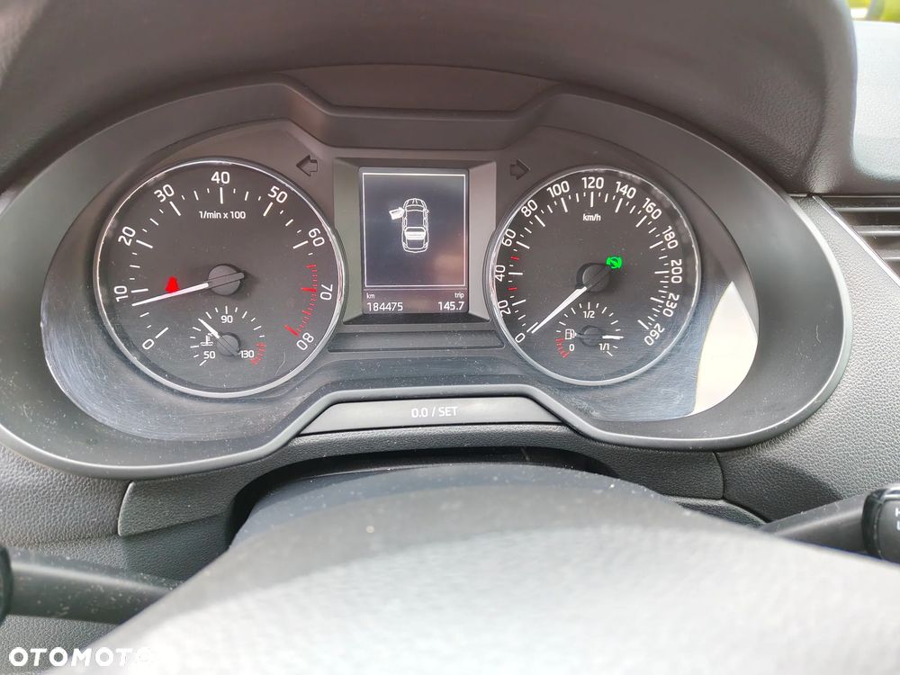 Skoda Octavia 1.8 TSI Style DSG - 8
