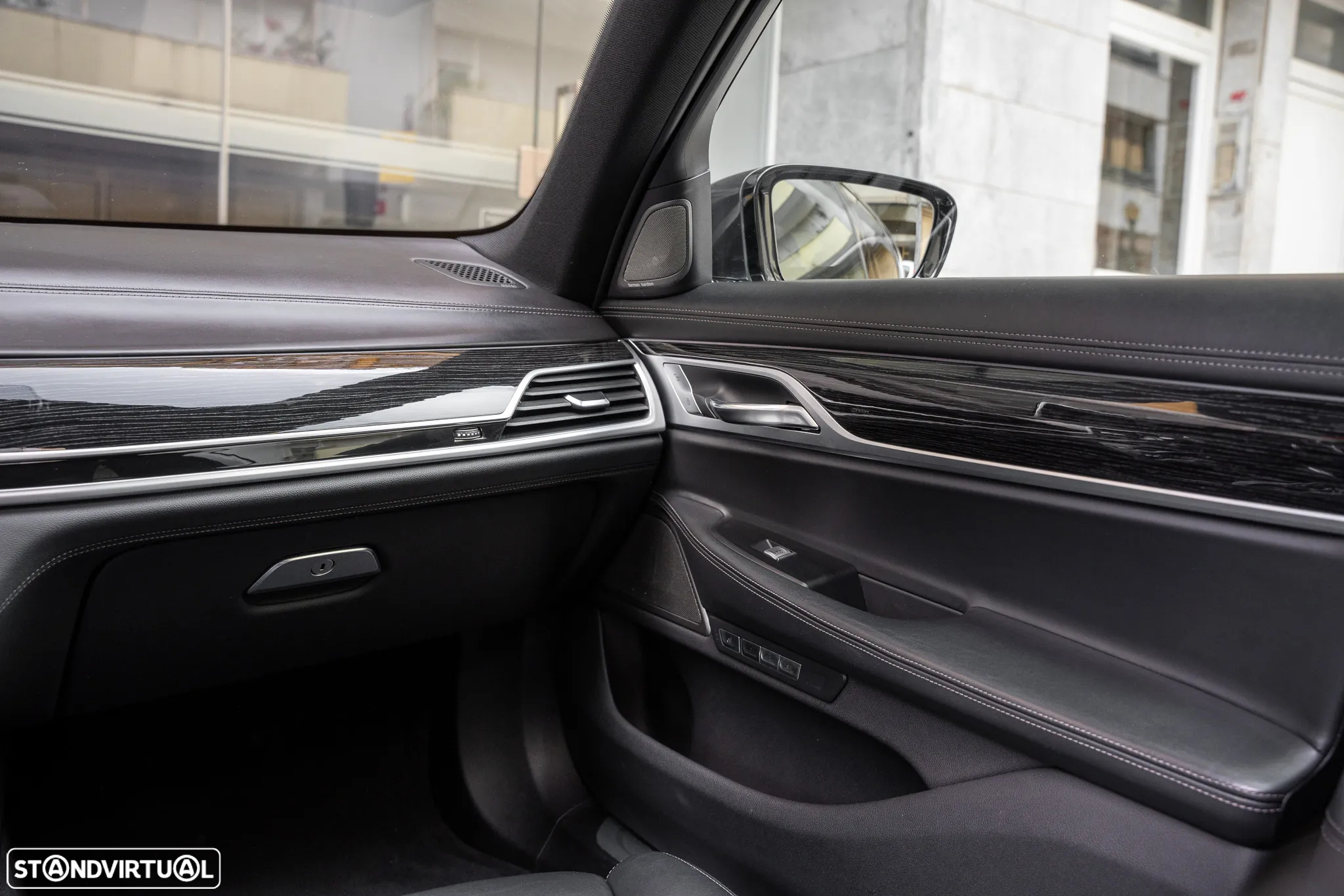 BMW 740 d xDrive Pack M - 13
