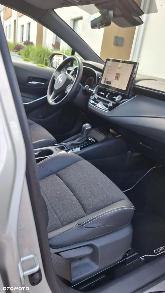 Toyota Corolla 1.8 Hybrid Style - 4