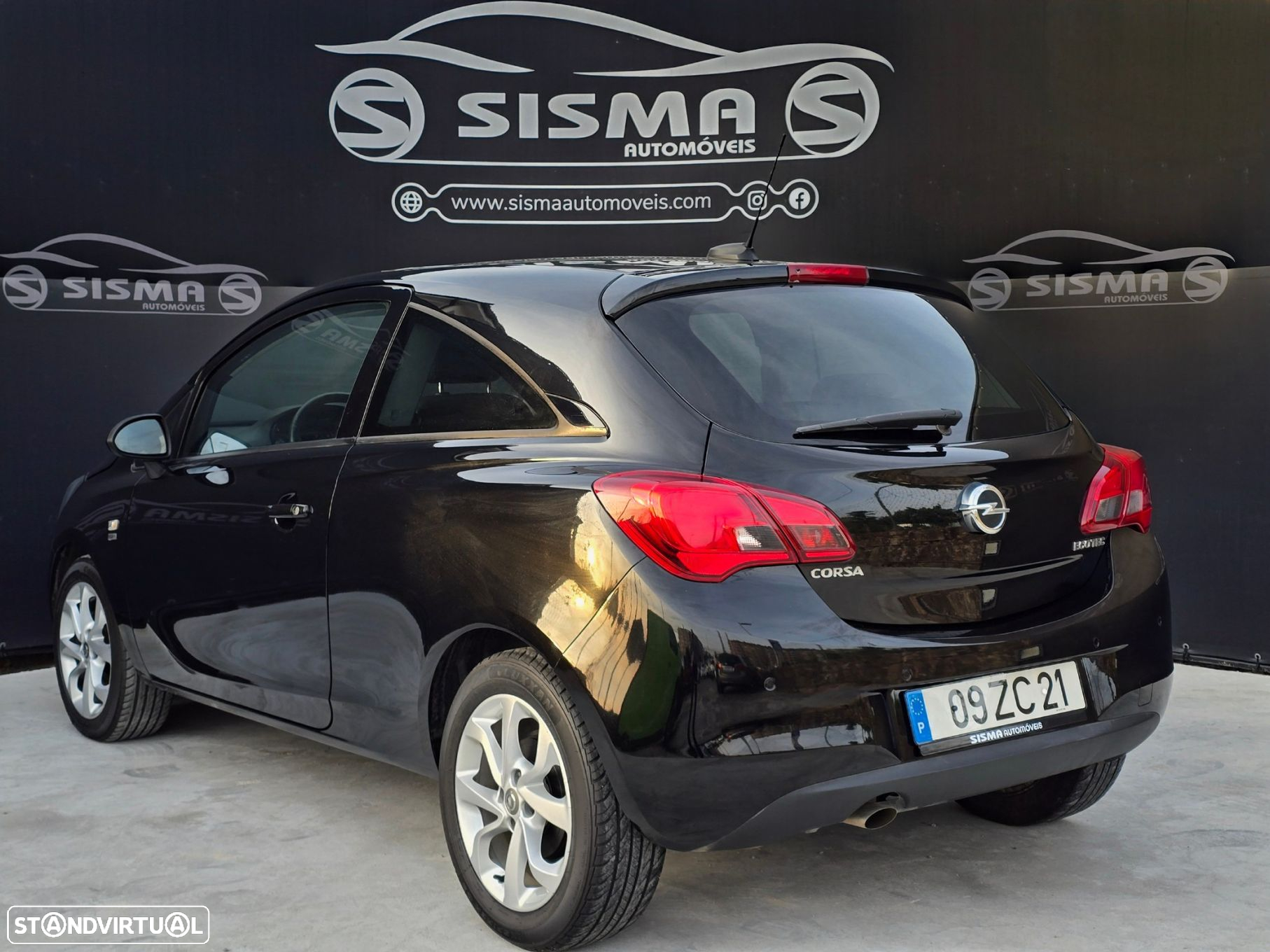 Opel Corsa 1.0 T 120 Anos - 8