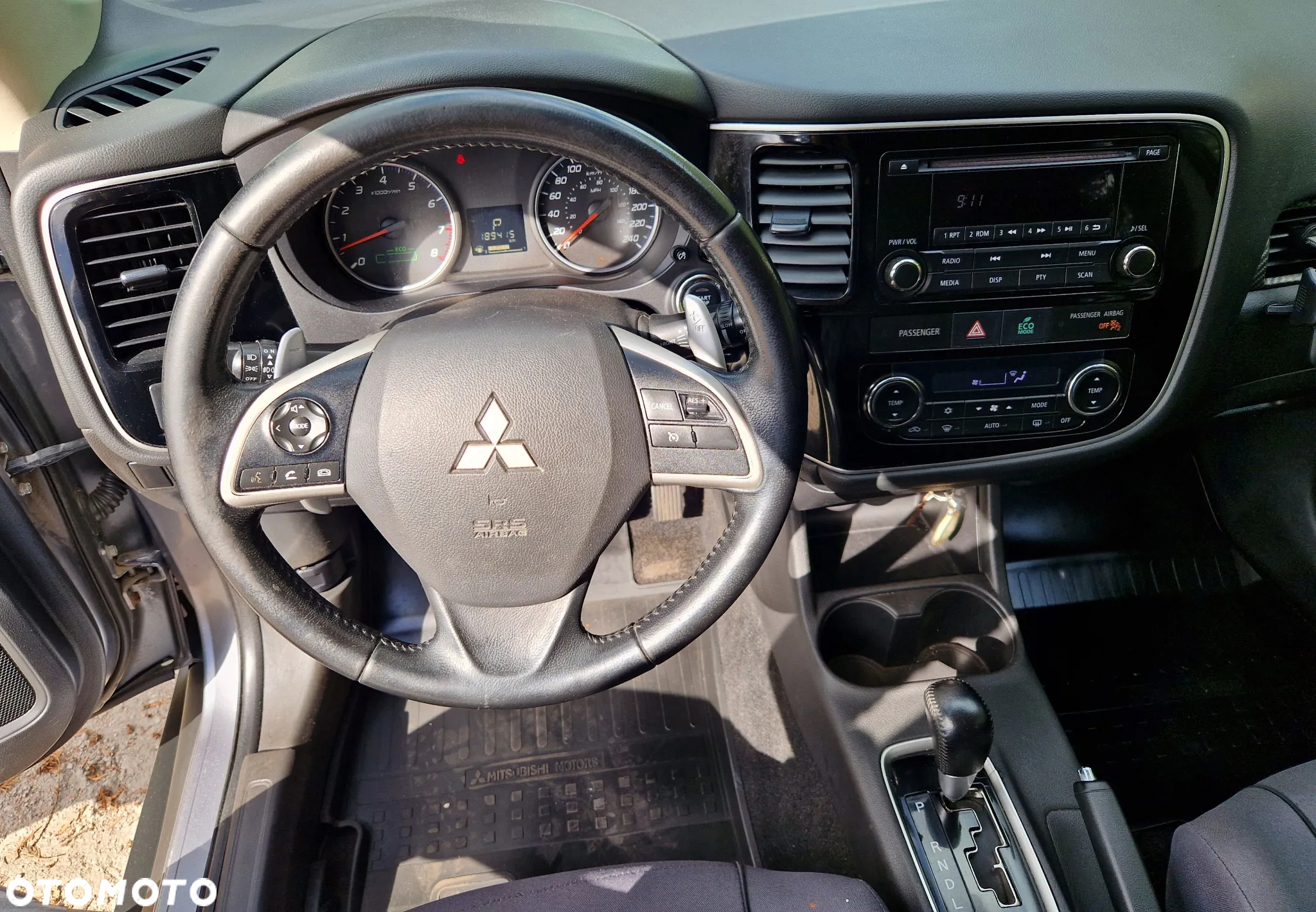 Mitsubishi Outlander - 15