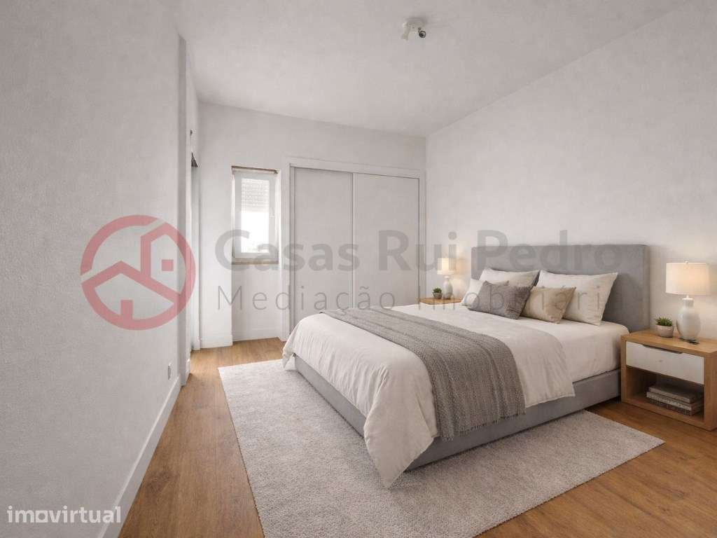 Apartamento T1 totalmente remodelado, na Costa da Caparica - Grande imagem: 3/18