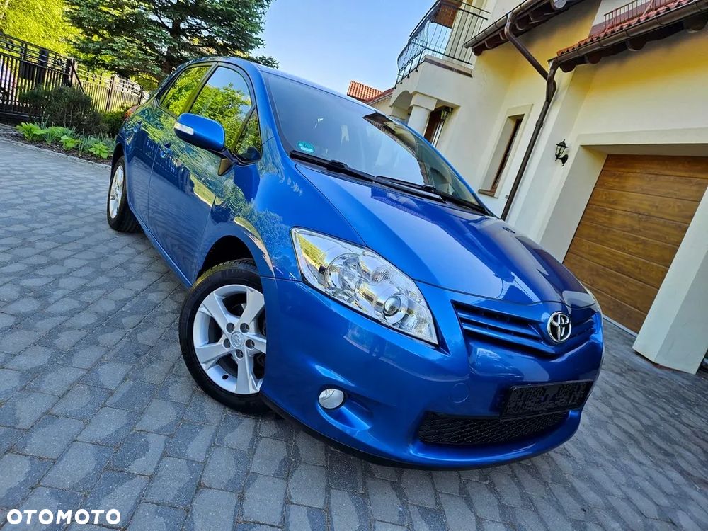 Toyota Auris - 4
