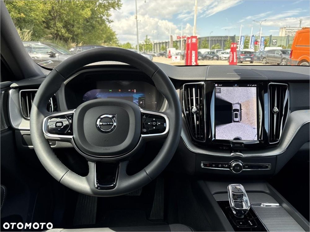 Volvo XC 60 T6 Plug-In Hybrid AWD Plus Dark - 13