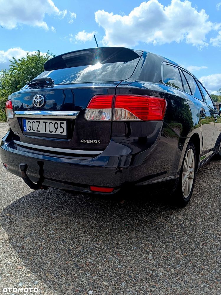Toyota Avensis - 3