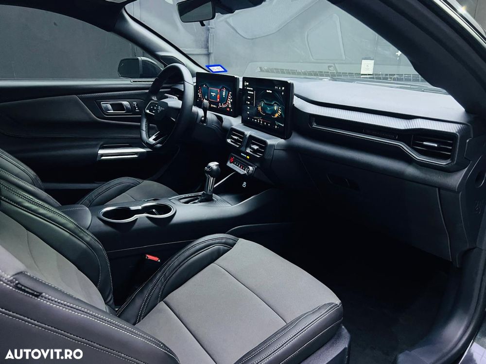 Ford Mustang 2.3 Eco Boost Aut. - 8