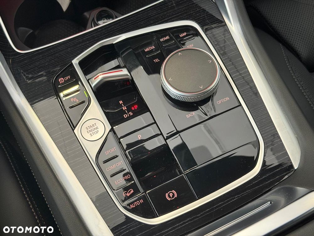 BMW X6 - 13