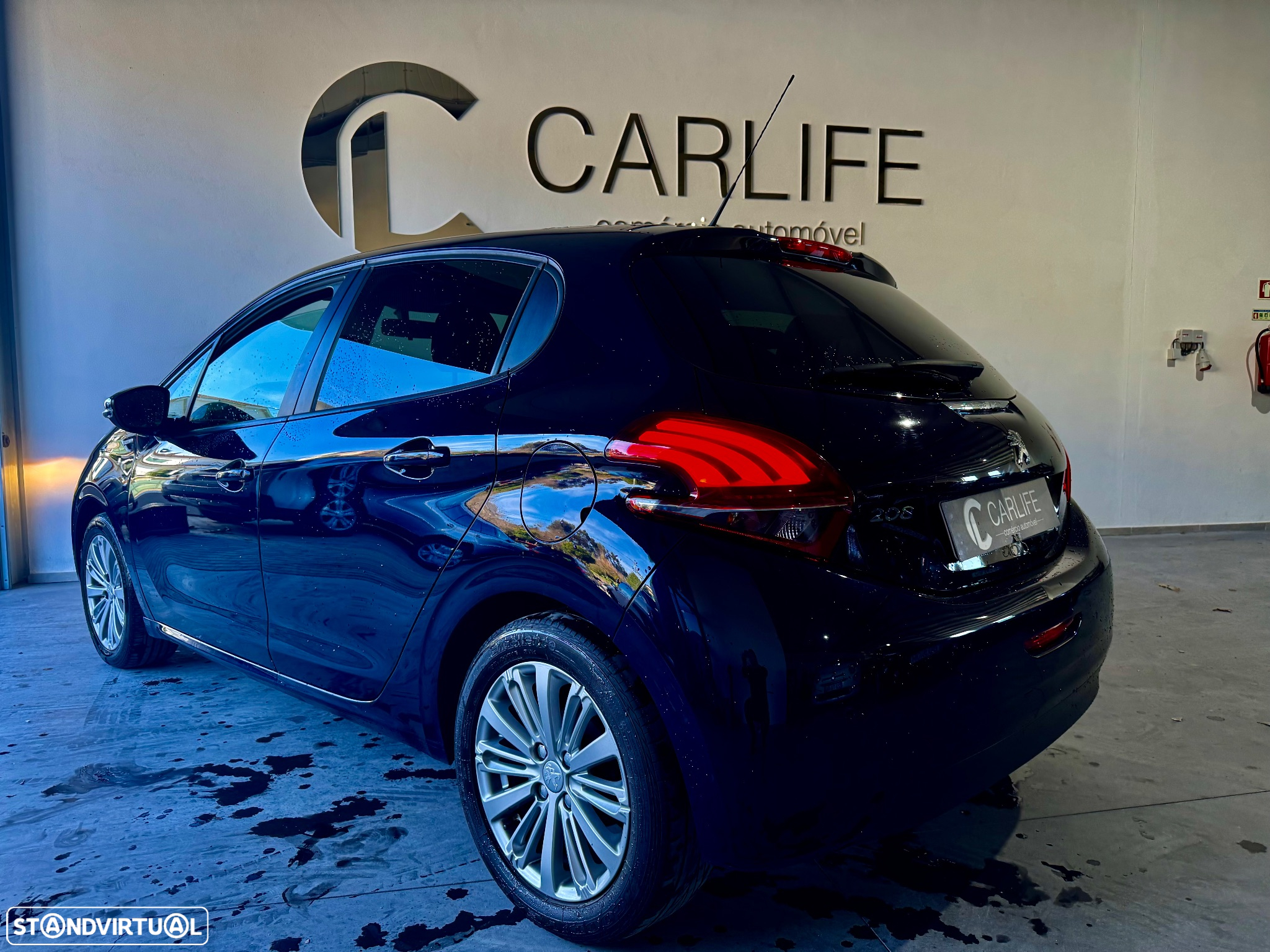 Peugeot 208 1.2 PureTech Style - 10