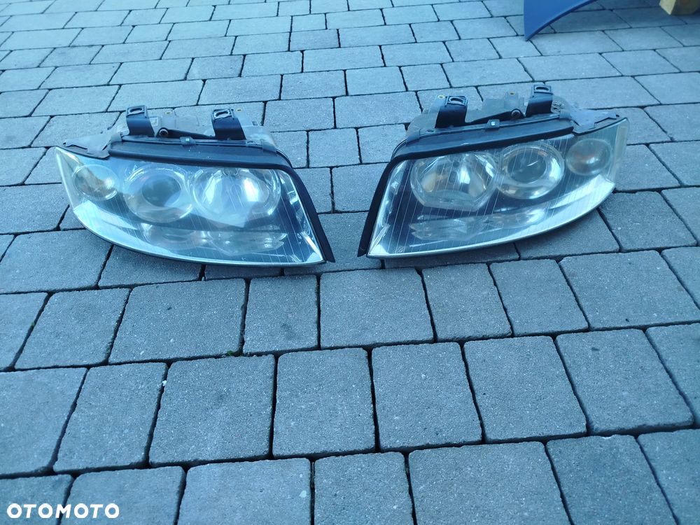 Audi A4 B6 lampa przednia prawa lewa Xenon - 3
