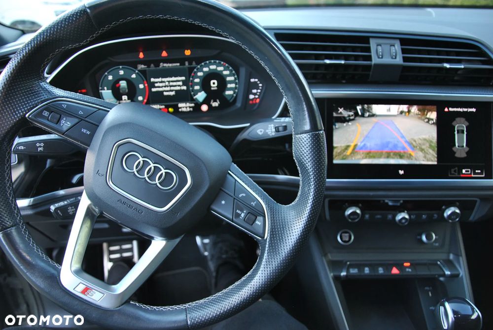 Audi Q3 Sportback 35 TDI quattro S tronic S line - 17