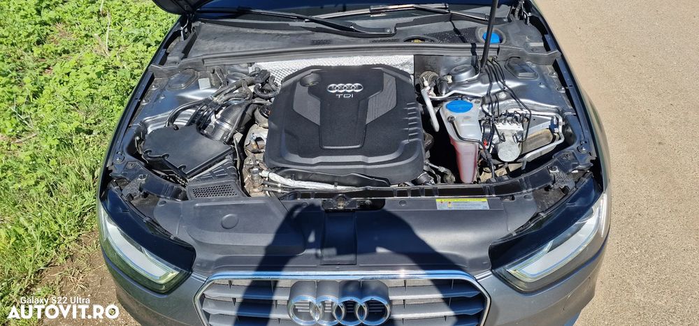 Audi A4 Avant 2.0 TDI DPF clean diesel S line Sportpaket - 18