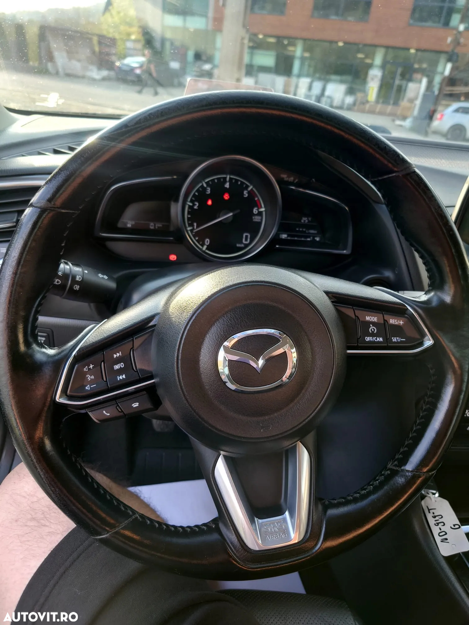 Mazda 3 SKYACTIV-D 150 Black Limited - 10