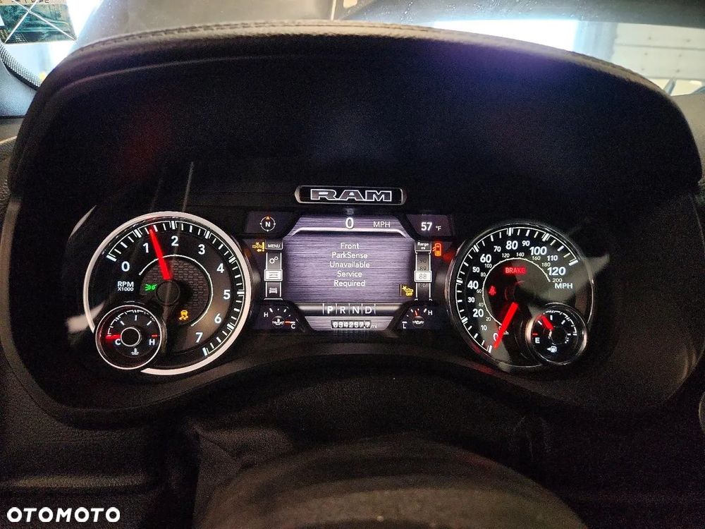 RAM 1500 5.7 Crew Cab Longbed Laramie Black - 11