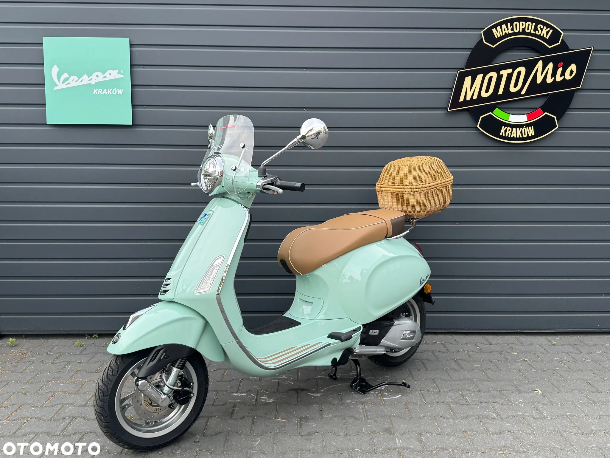 Vespa Primavera - 3