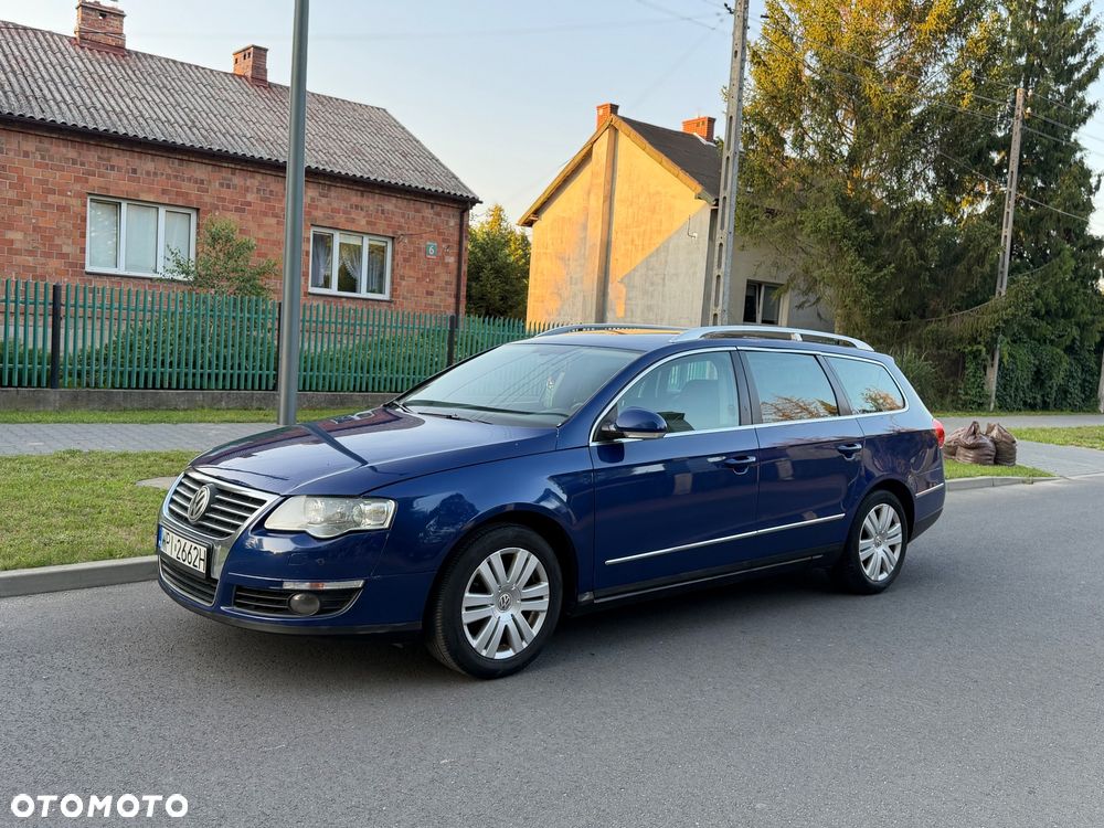 Volkswagen Passat 2.0 TDI DPF Highline - 11