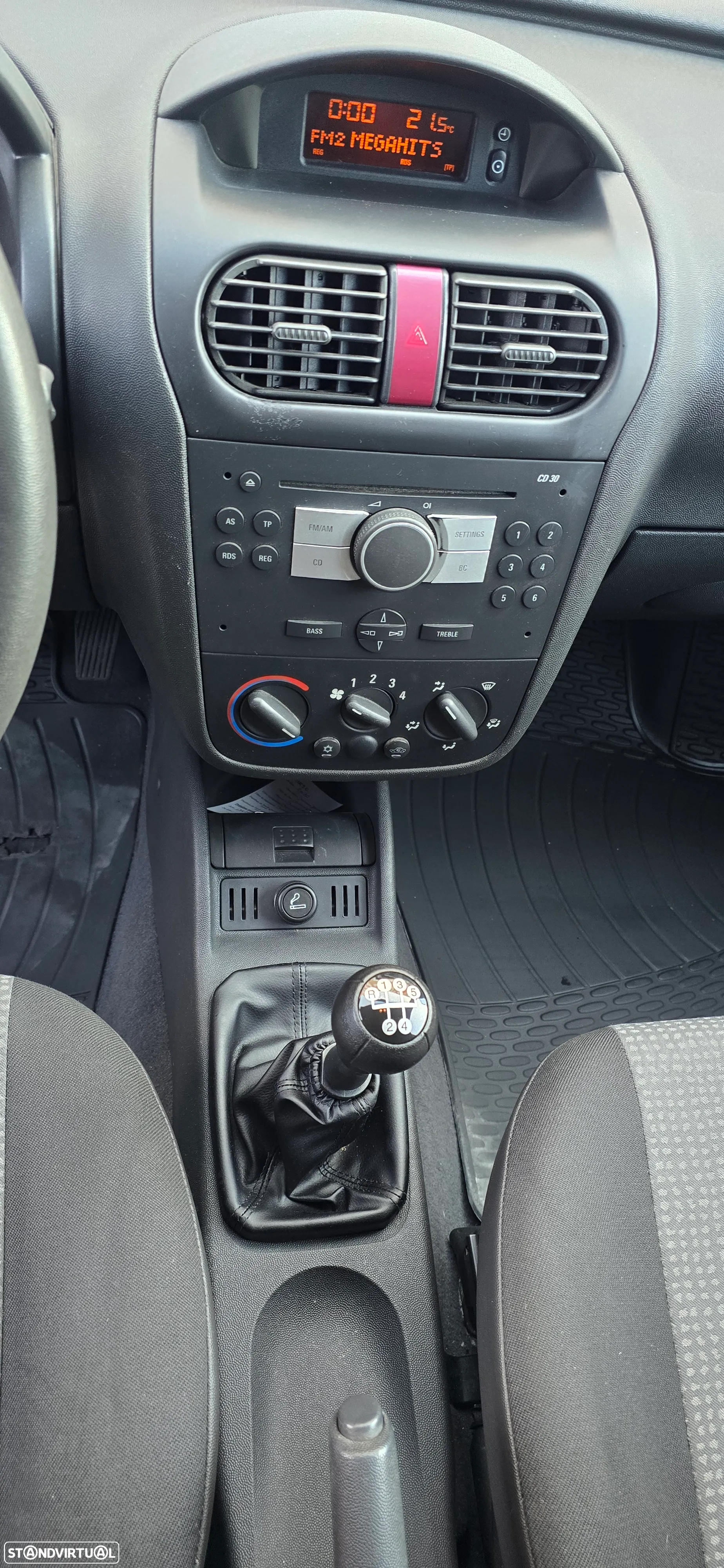 Opel Combo - 25