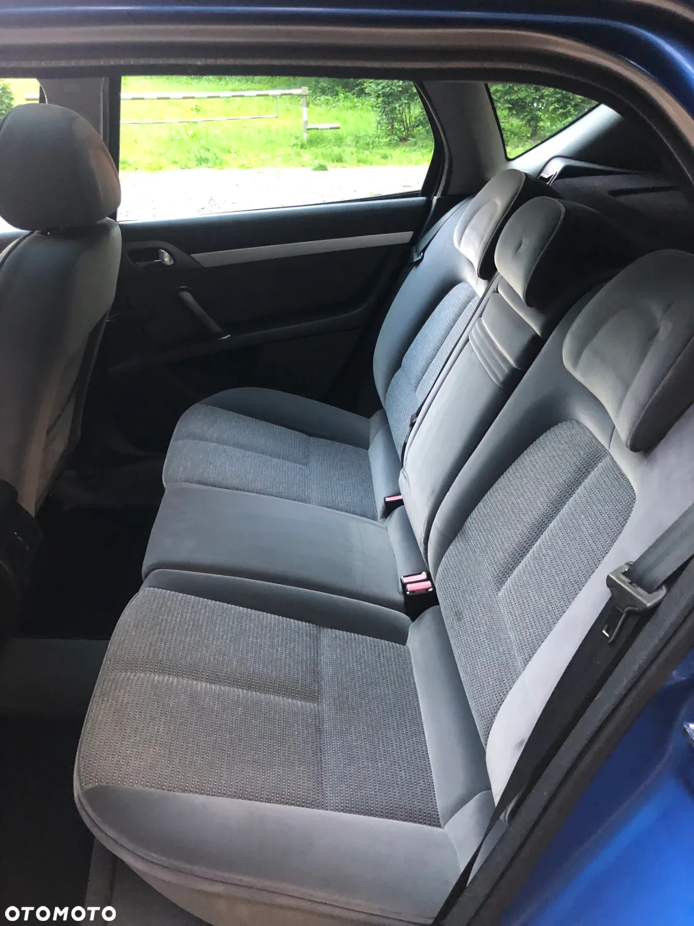 Peugeot 407 - 26