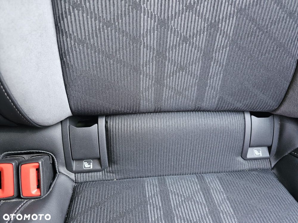 Volkswagen Golf 1.5 eTSI EVO R-Line DSG - 12