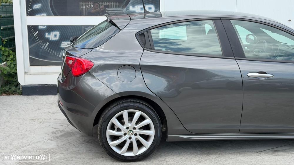 Alfa Romeo Giulietta 1.6 JTDM Progression - 13