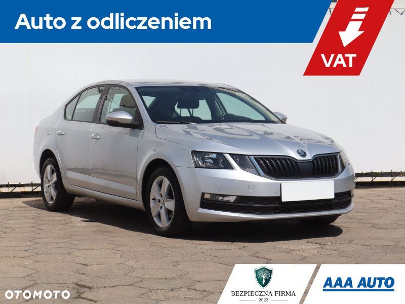 Skoda Octavia - 2
