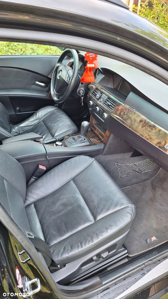 BMW Seria 5 - 21