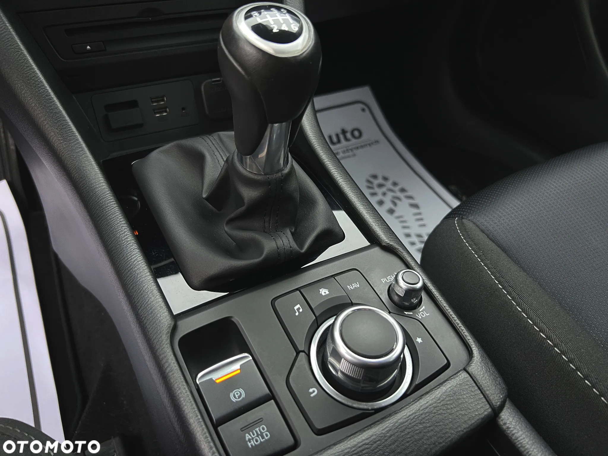 Mazda CX-3 2.0 SkyMotion - 28