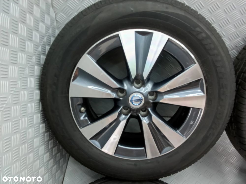 Koła Nissan Qashqai Juke Renault Kadjar Captur 6,5Jx17 et45 5x114,3 - 4