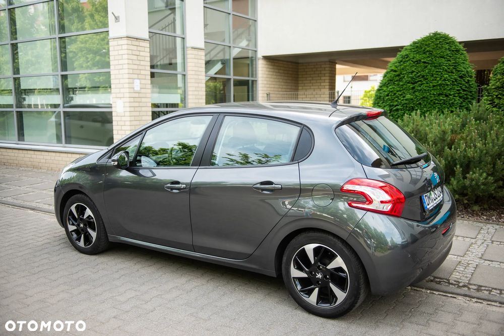 Peugeot 208 PureTech 68 Active - 4