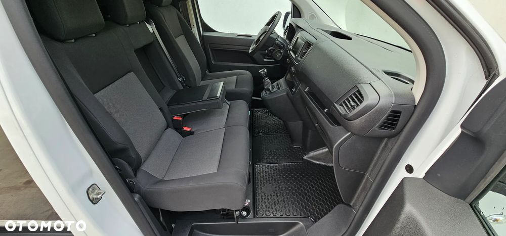 Opel VIVARO - 22