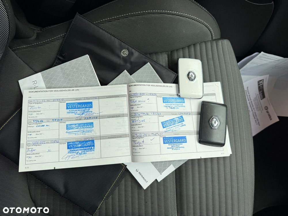 Renault Grand Scenic BLUE dCi 120 BUSINESS EDITION - 20