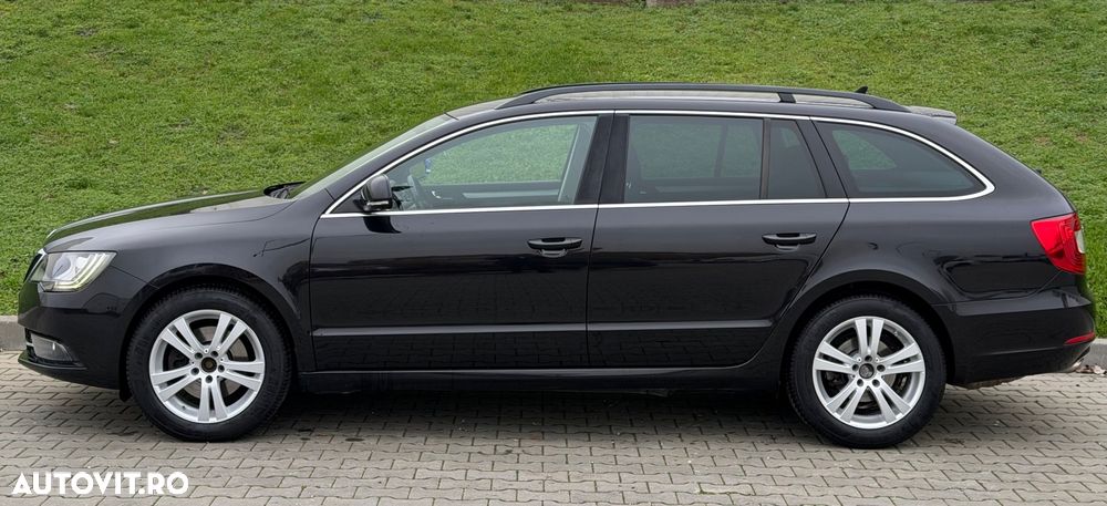 Skoda Superb Combi 2.0 TDI Green tec Elegance - 18