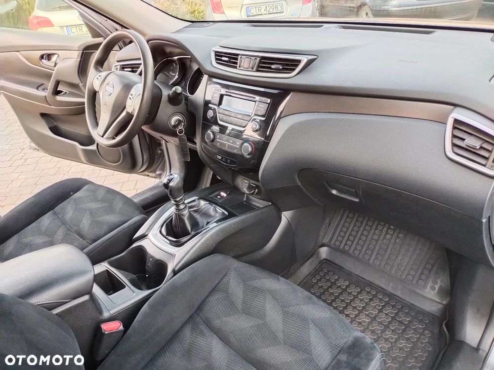 Nissan X-Trail 1.6 DCi N-Connecta 2WD EU6 - 12