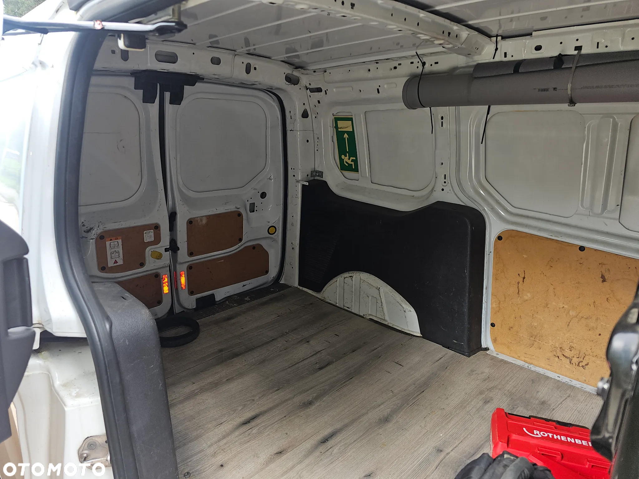Ford Transit Connect - 7