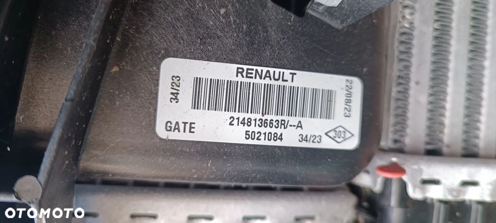 Komplet chłodnic i wiatraki Master 2,3 DCi jak nowe - 3