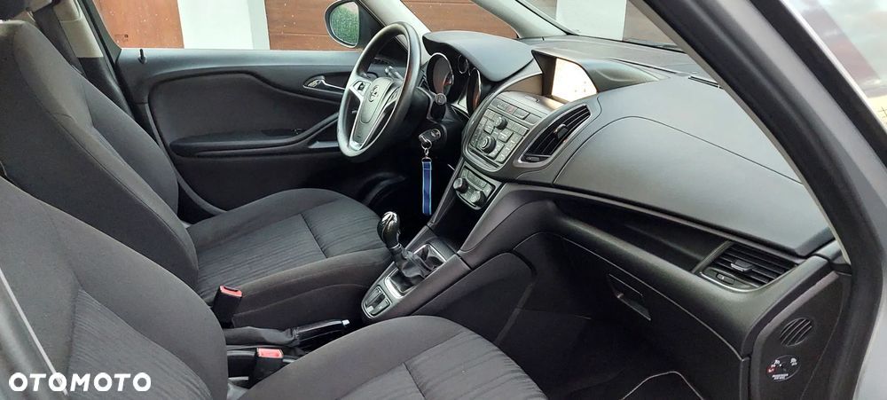 Opel Zafira - 30